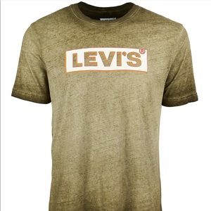 NWOT Levi's Tee Retro Grunge Classic Distressed